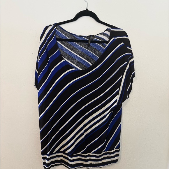 Susan Lawrence Tops - Susan Lawrence Blue and Black Striped V-Neck Blouse